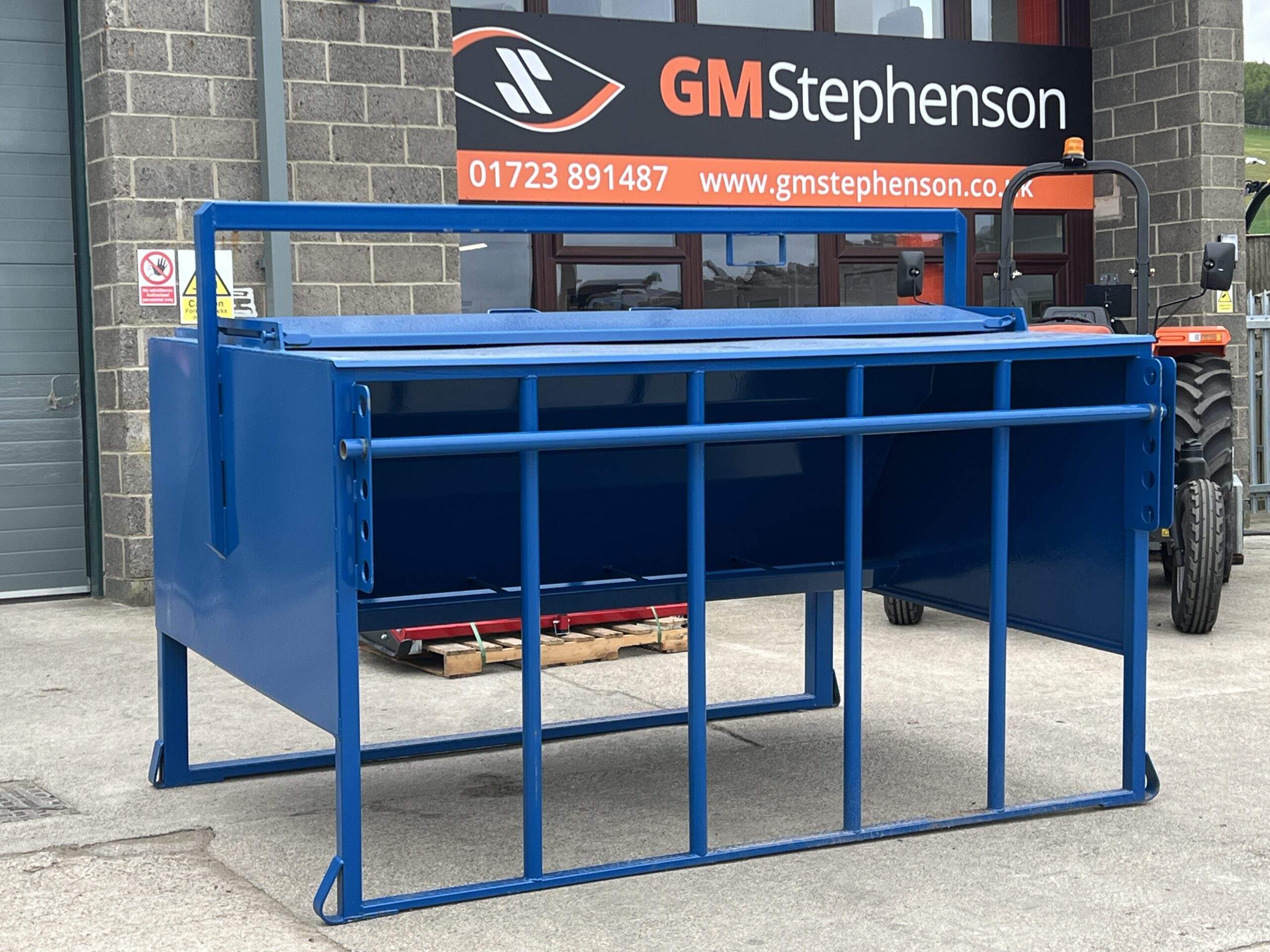 JS CALF CREEP FEEDER